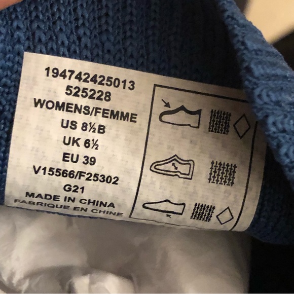 Lands’ End Slip On Casual Shoes NWOT - Picture 8 of 9